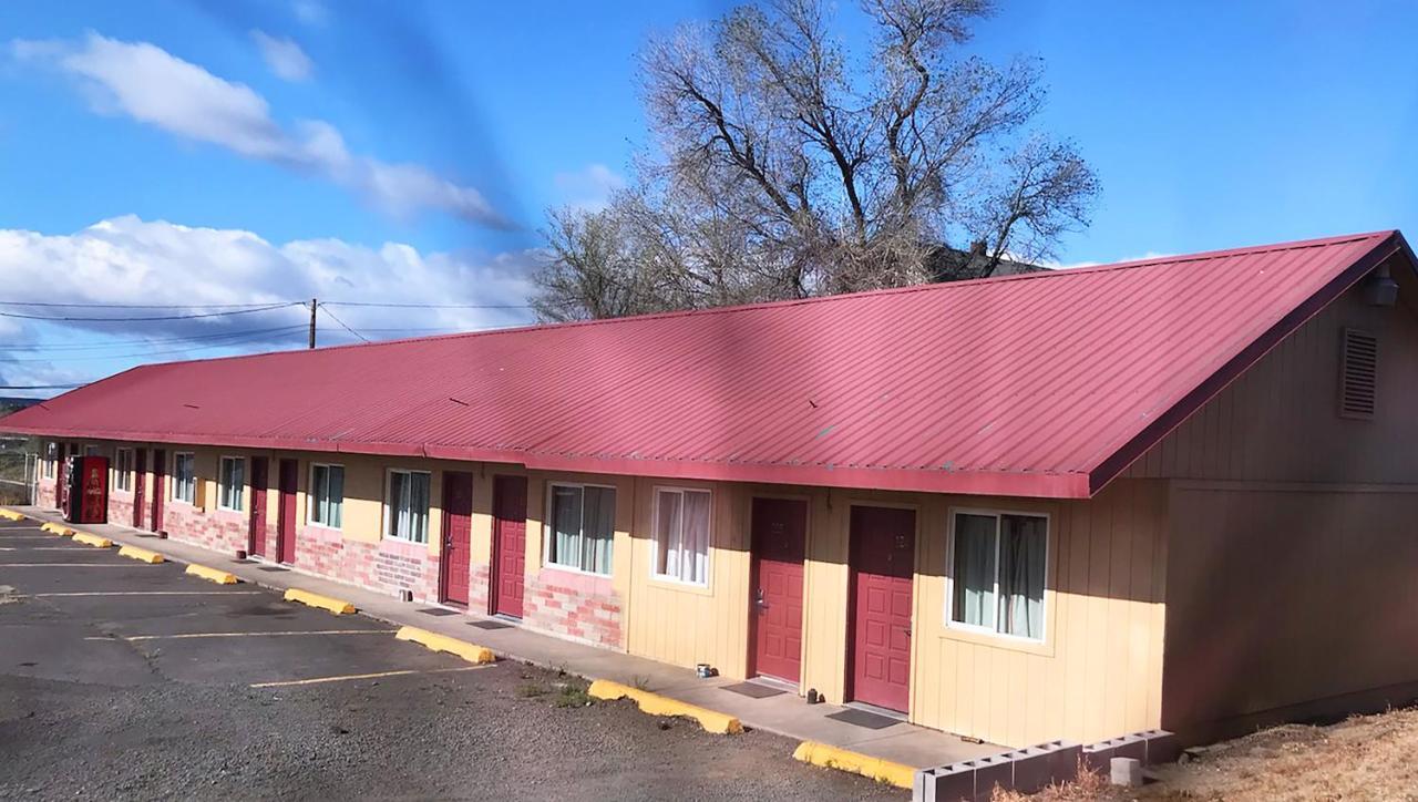Juniper Motel מדרס מראה חיצוני תמונה